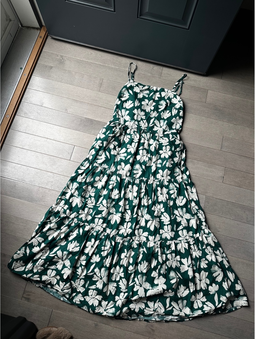 Women’s Gap Green and White Floral Maxi Dress with Adjustable Straps Office Med